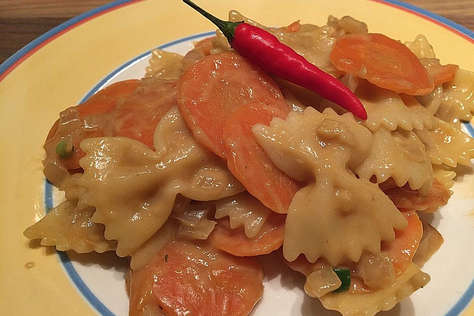 Pasta mit Chili-Möhren