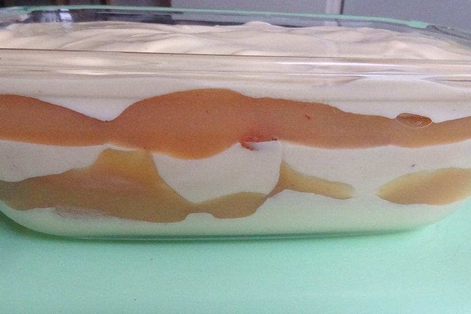 Schichtpudding mit Zwieback