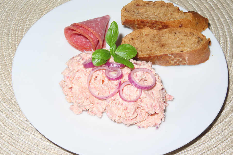 Schinken-Salami-Brotaufstrich