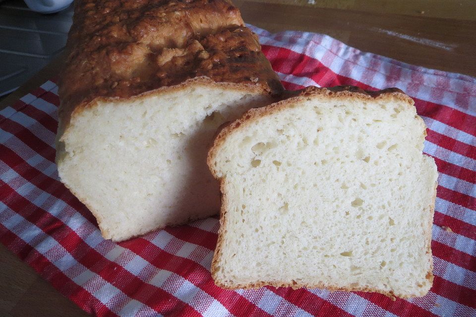 Kastenweißbrot mit Quark