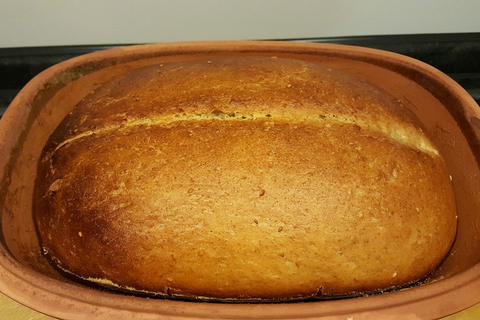 Dinkel-Roggen-Weizenbrot