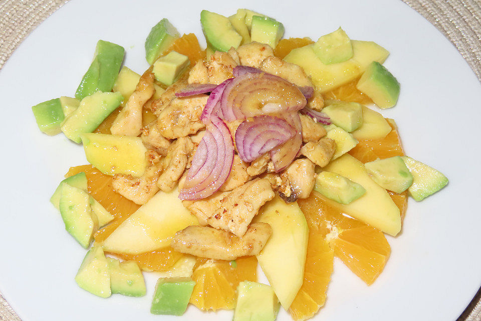 Orangensalat mit Huhn