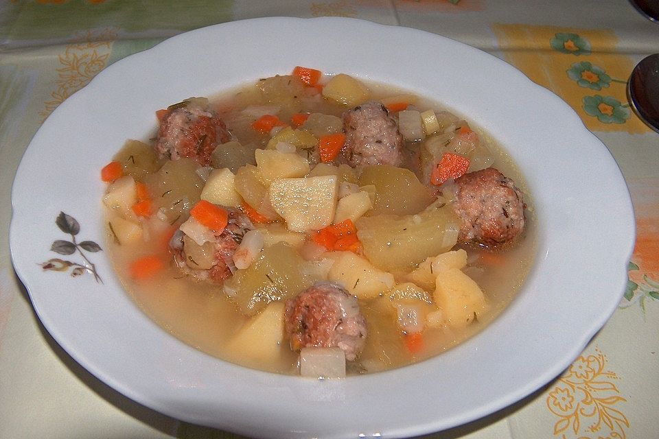 Animamas Gurkensuppe