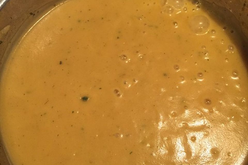 Kartoffel-Senf-Suppe