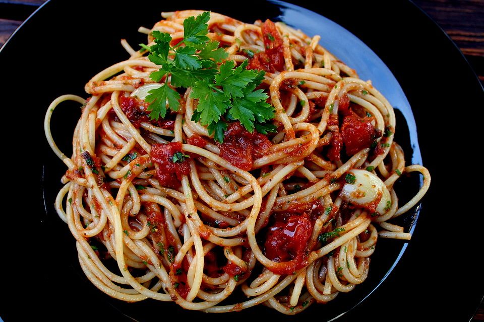 Spaghetti mit Sardellen