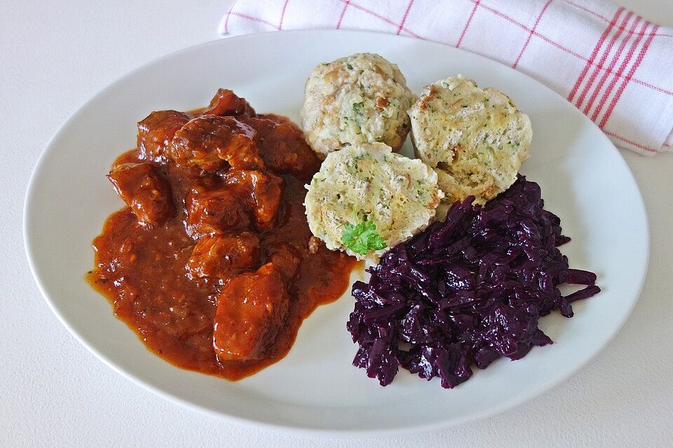 Bayrisches Dunkelbier Gulasch