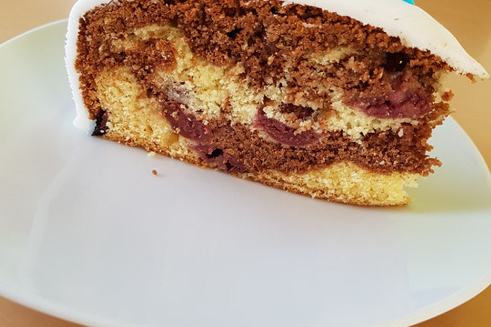 Versunkener Kirschkuchen