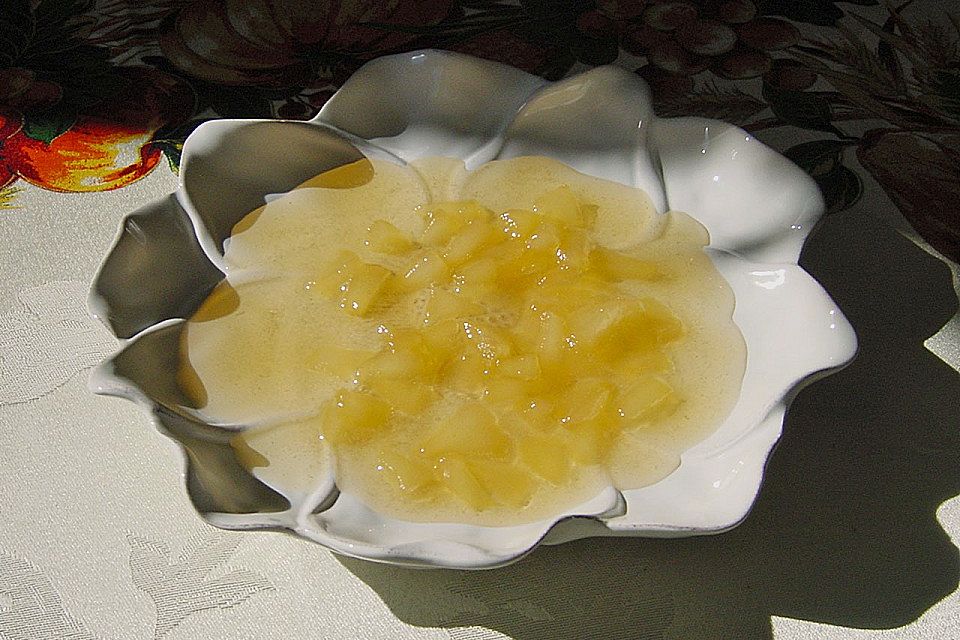 Birnenmarmelade mit Amaretto