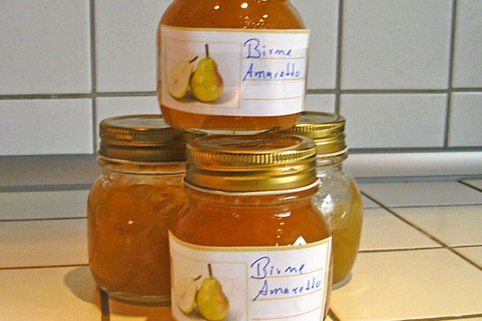 Birnenmarmelade mit Amaretto