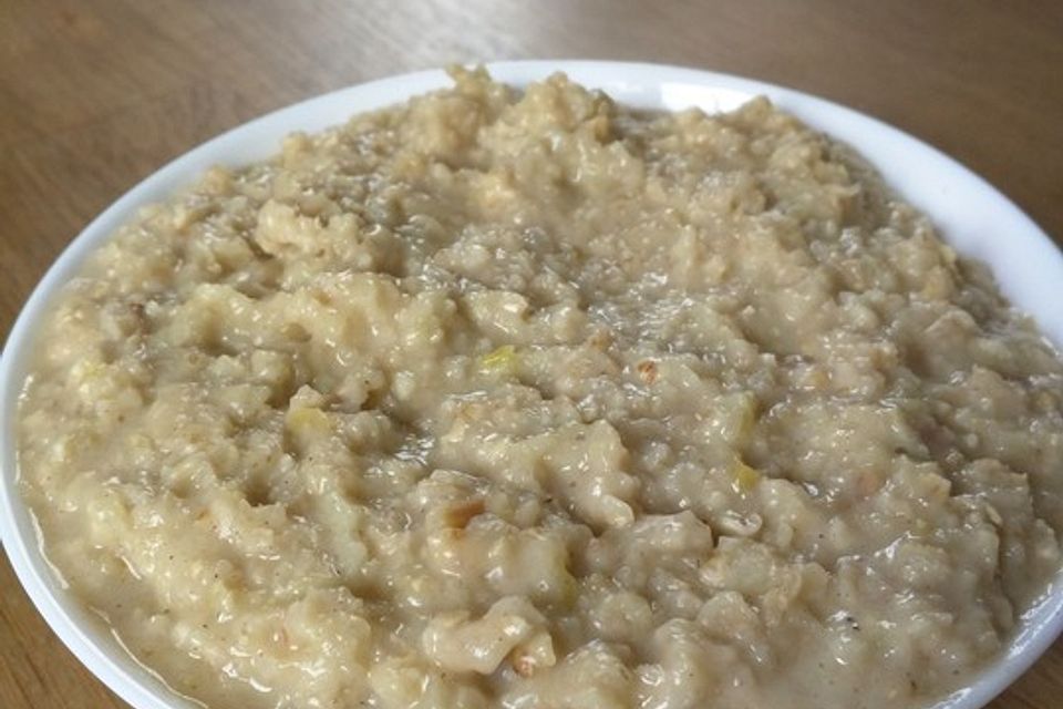 Apfel-Zimt-Porridge