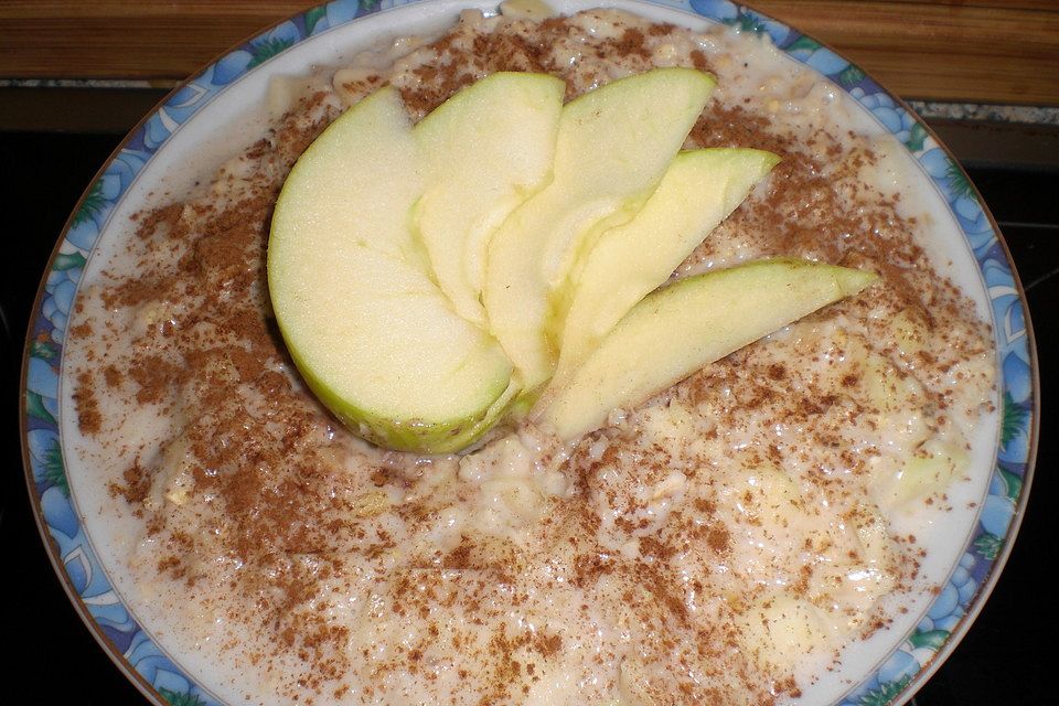 Apfel-Zimt-Porridge