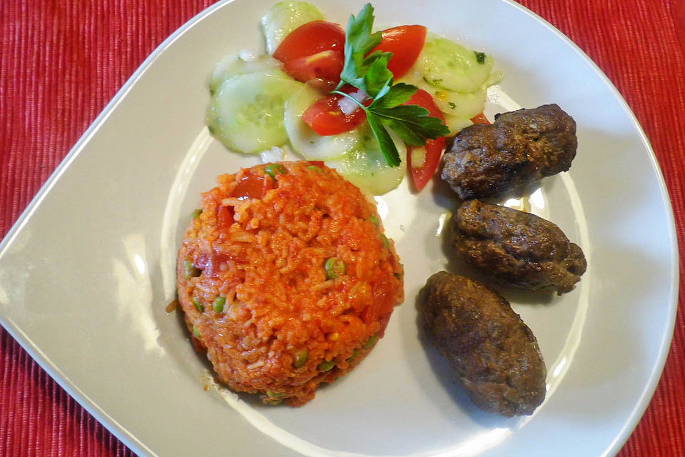 Cevapcici mit Reis