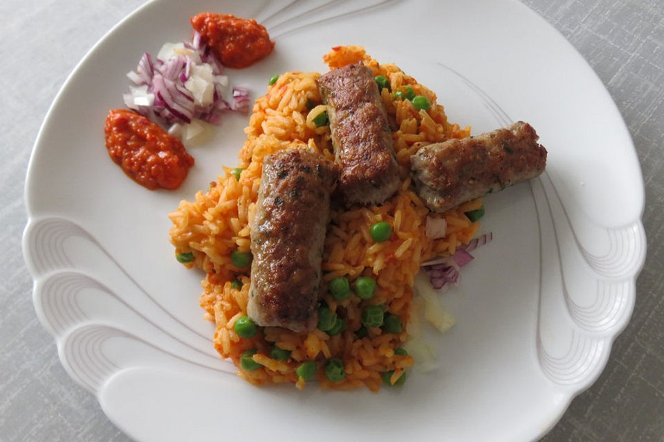 Cevapcici mit Reis