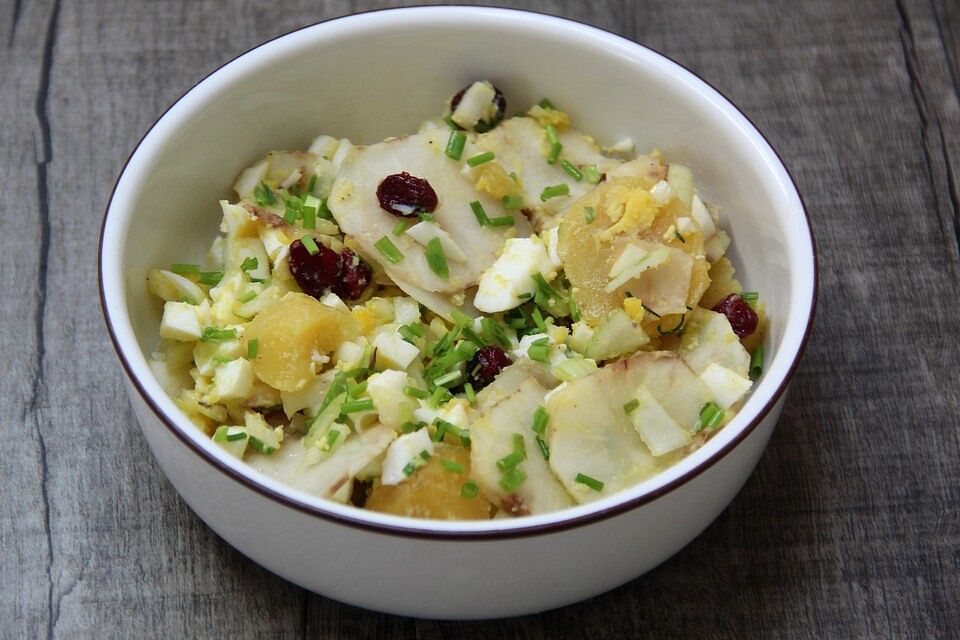 Topinambur-Kartoffelsalat mit Dill