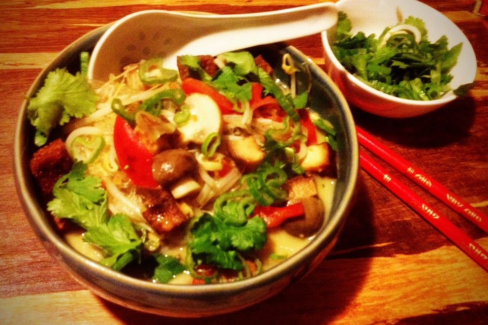 Vegane Tom Kha Suppe