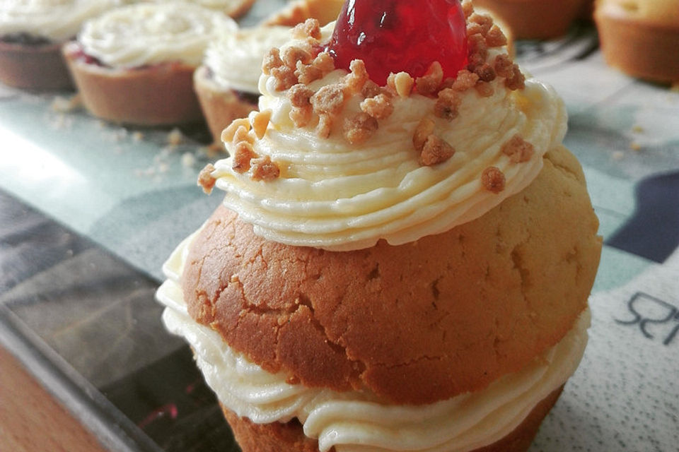 Frankfurter Kranz Cupcakes