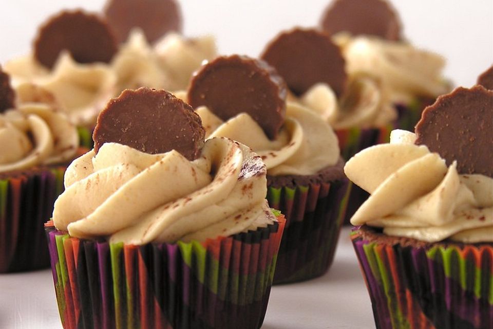 Schoko-Erdnussbutter Cupcakes