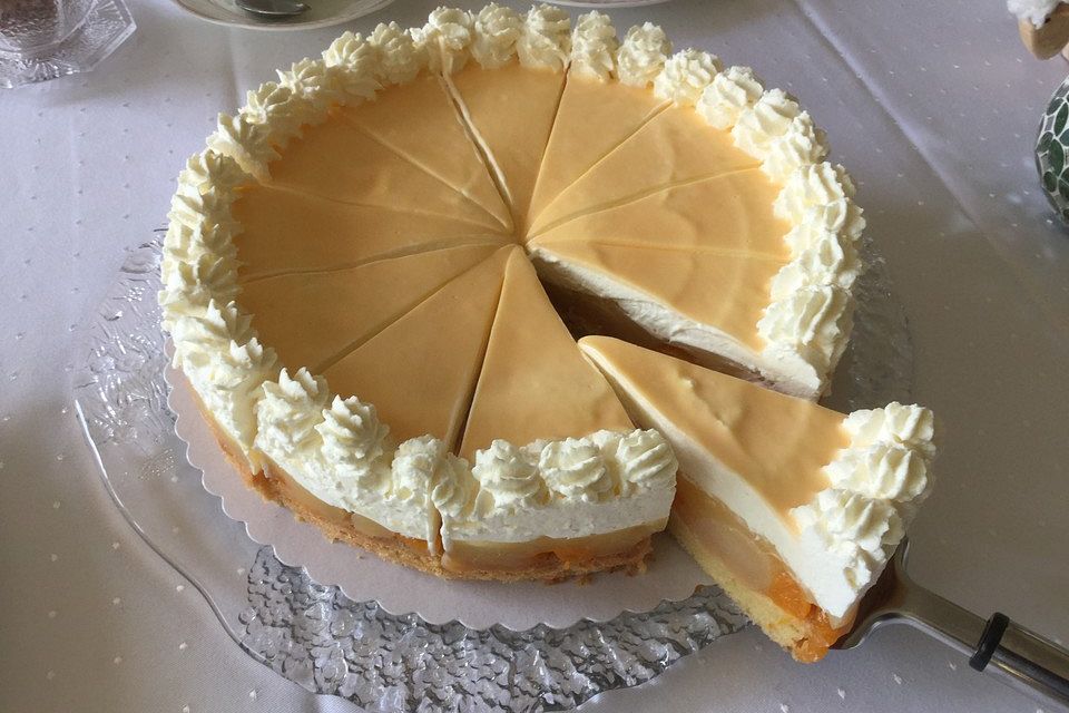 Birnen-Mandarinen-Eierlikör-Torte