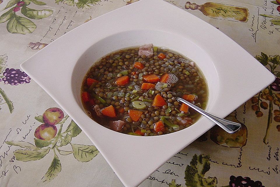 Linsensuppe mit Kasseler