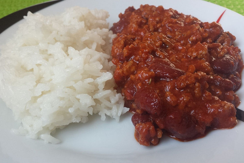 Hackfleisch-Kidneybohnen-Sauce