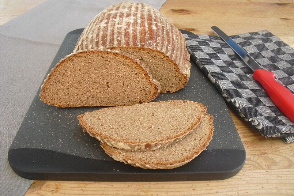 Roggenmischbrot mit Sauerteig