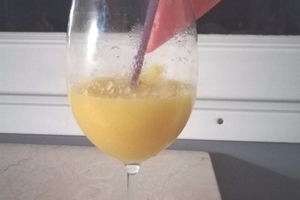 Frozen Mango Margarita