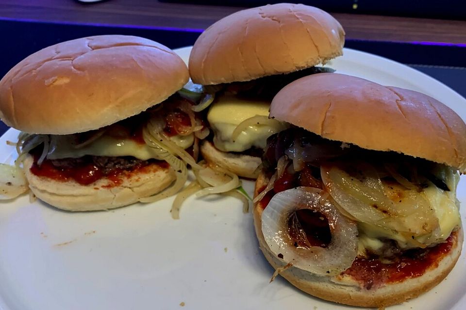 Chili Zwiebel Cheeseburger