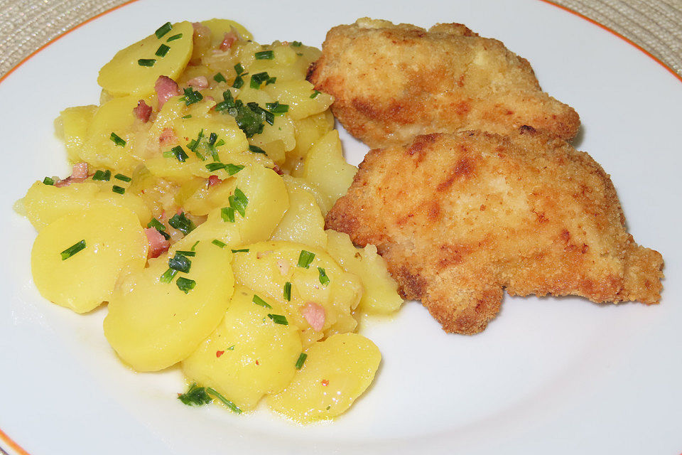 Kartoffelsalat mit Speck-Dressing