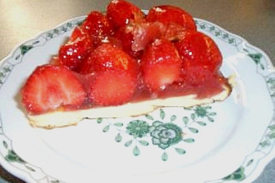 Käsekuchen mit Erdbeeren