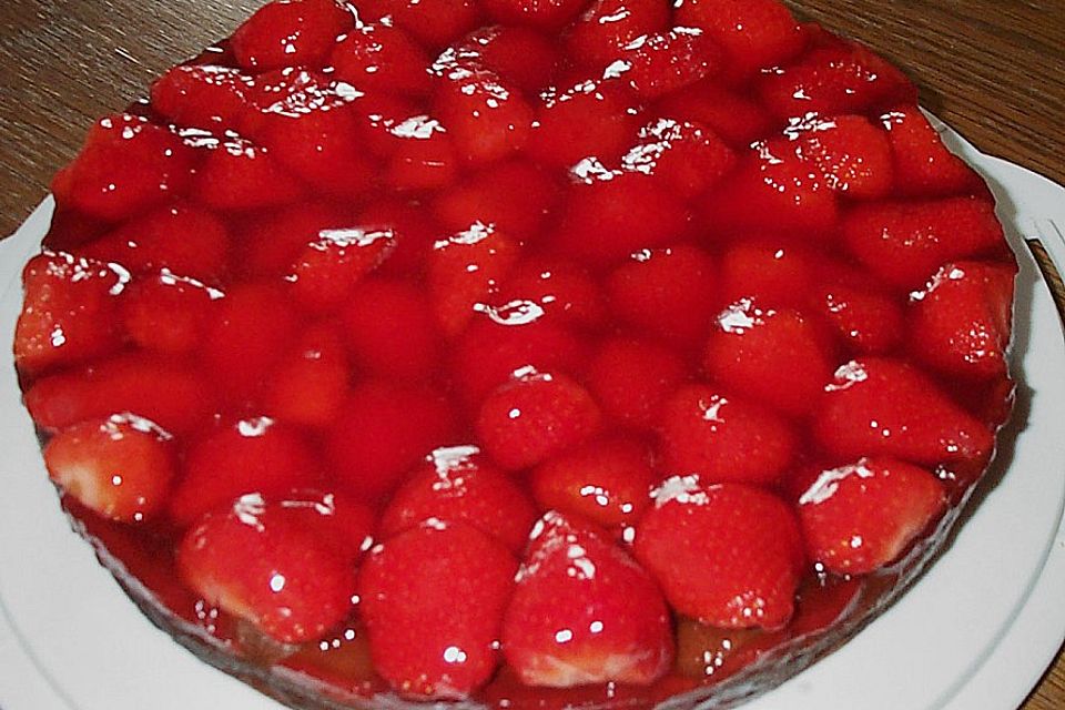 Käsekuchen mit Erdbeeren