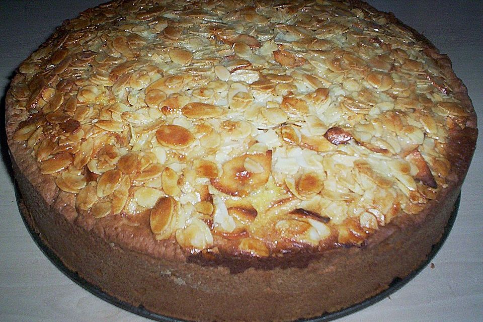 Apfel - Bienenstich -Torte