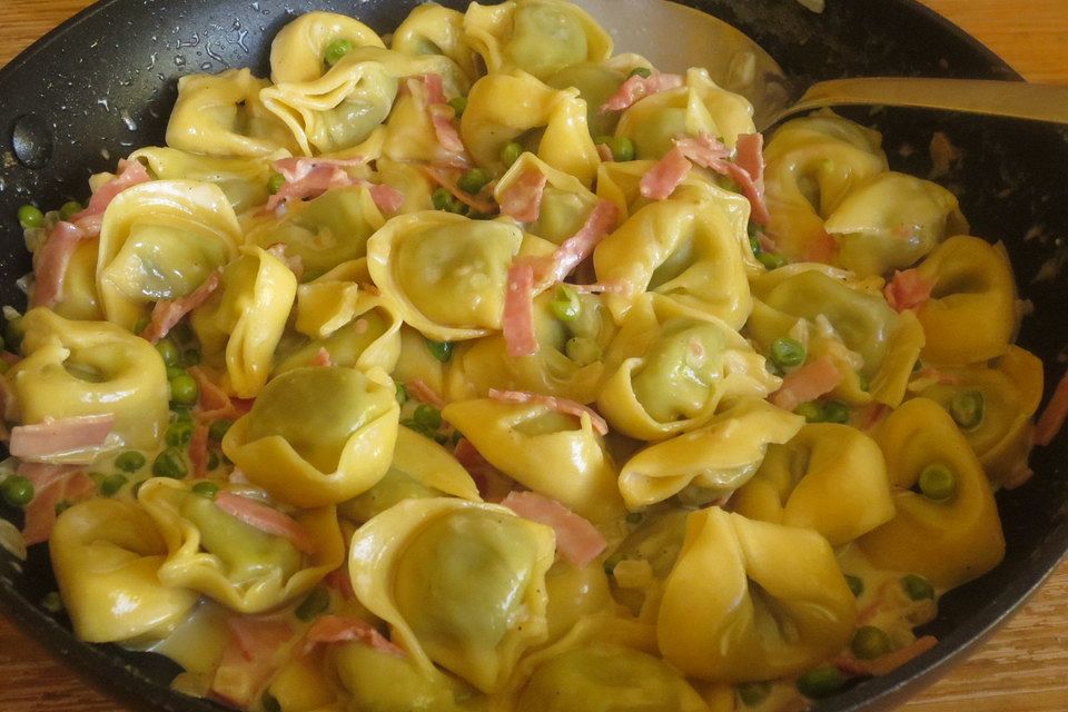 Tortellini alla Panna