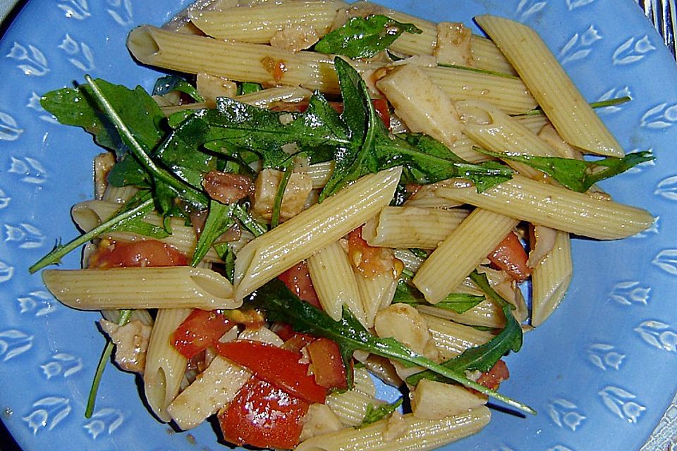 Schnelle Sommerpasta mit Rucola