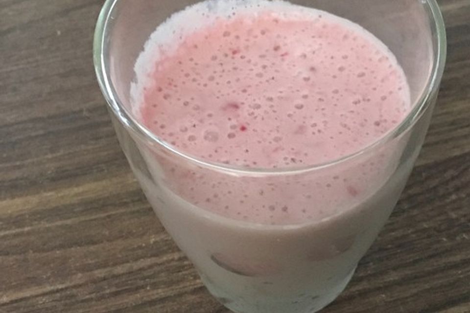 Himbeer-Kokos-Shake