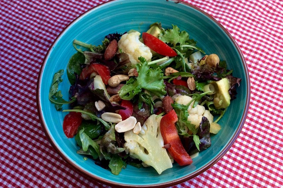 Knackiger Sommersalat