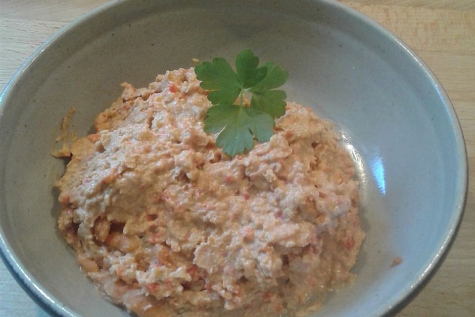 Paprika-Hummus