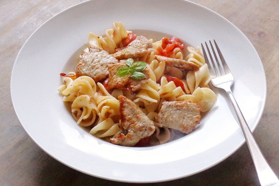 Tomaten-Schnitzel-Pfanne