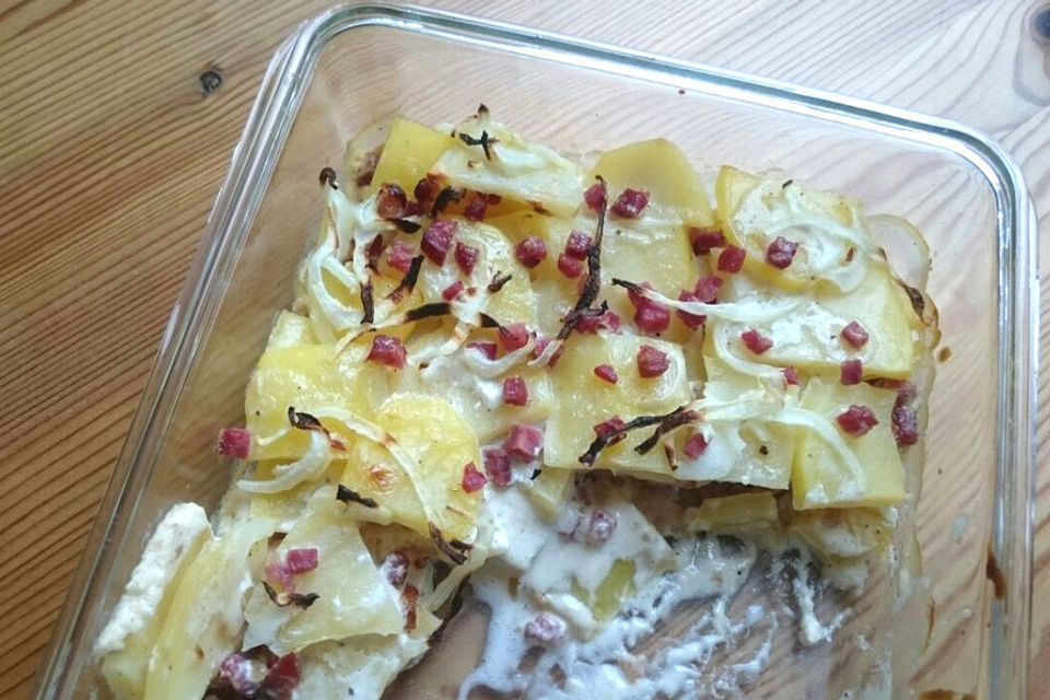 Kartoffel-Flammkuchen-Gratin