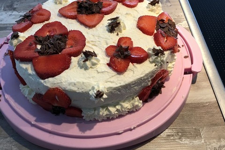 Vanille-Erdbeertorte