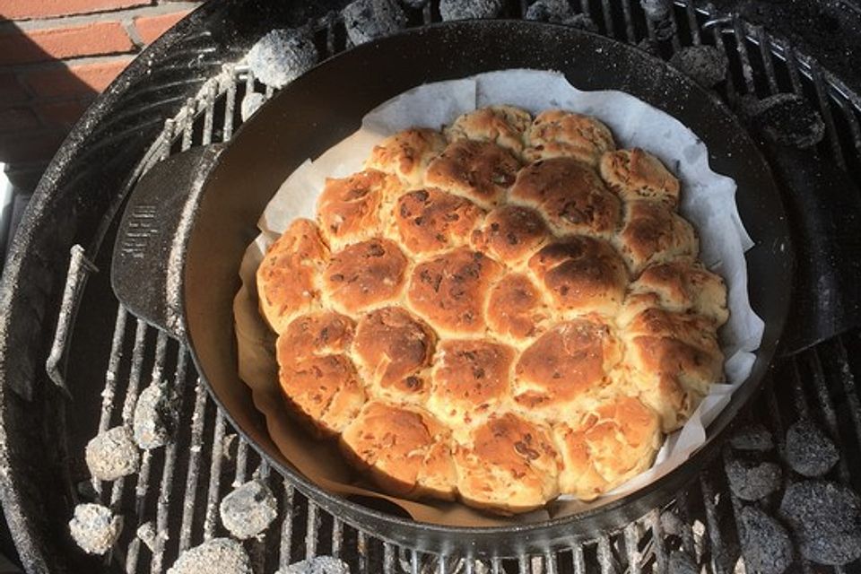 Zupfbrot aus dem  Dutch Oven