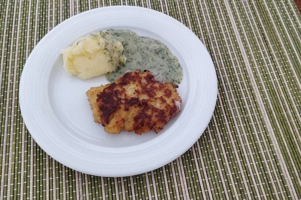 Fischklopse mit Dillsoße