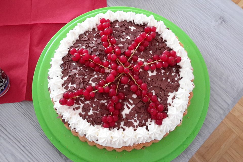 Johannisbeerkuchen mit Mascarponecreme