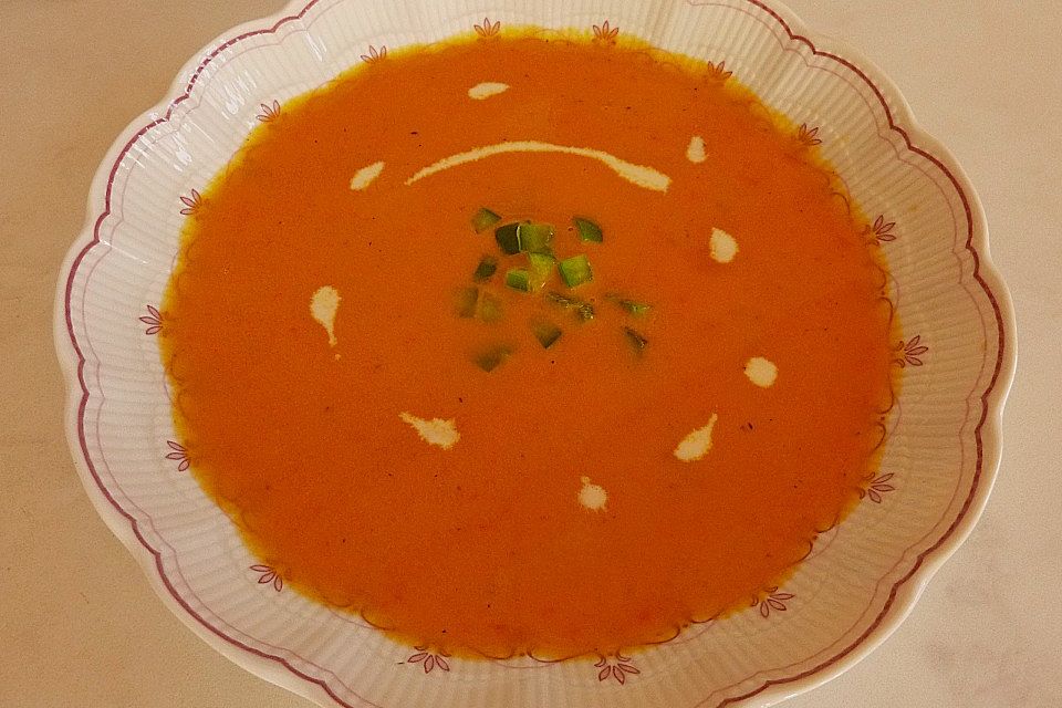 Rote Paprika - Suppe