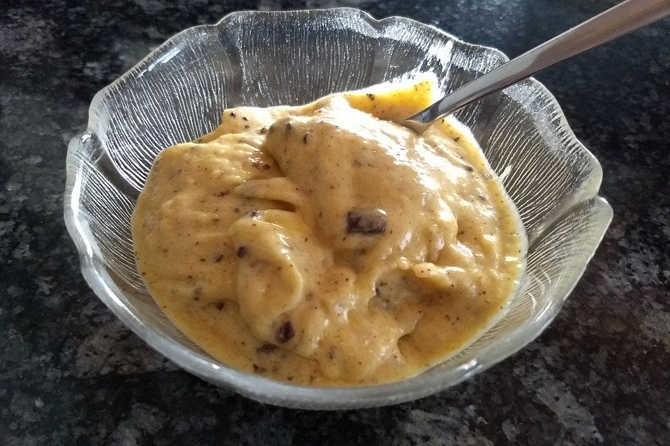 Mango-Erdnuss-Nicecream