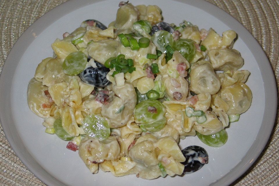 Tortellonisalat