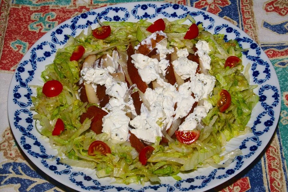 Warmer Birnensalat mit Ziegenfrischkäse