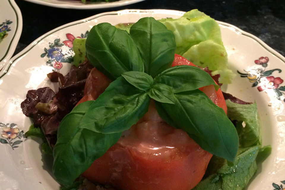 Gefüllte Tomaten mit Crevetten