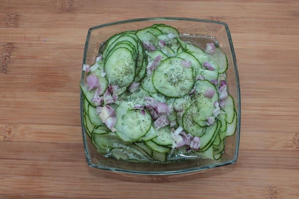 Teuflischer Gurkensalat