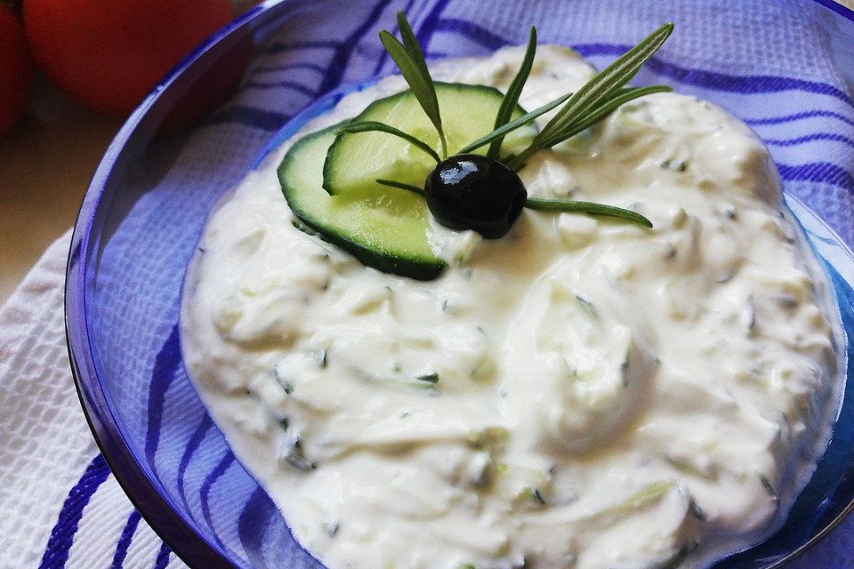 Tzaziki