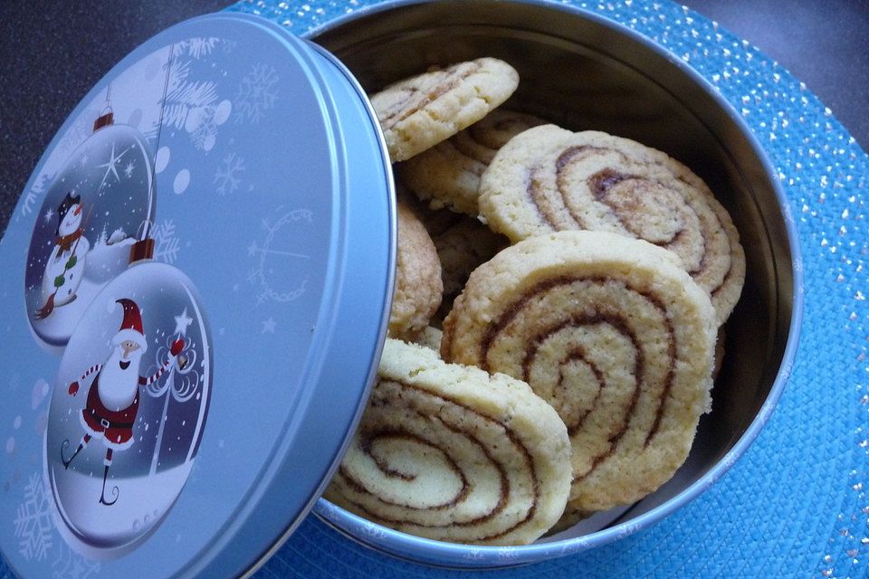 Cinnamon Roll Cookies